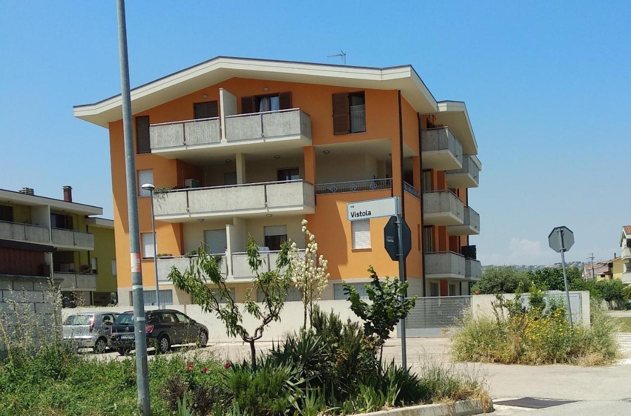 Appartamento Sofia Montesilvano Marina Exteriör bild